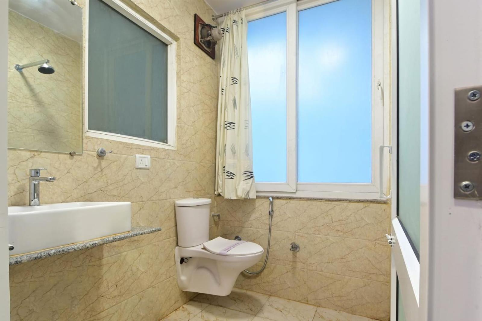 Hotel Emporio View - New Delhi Railway Station - Paharganj 외부 사진