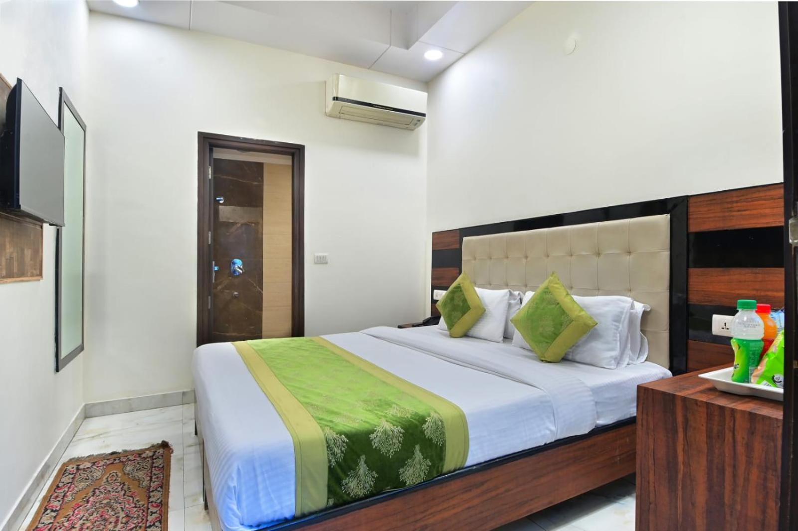 Hotel Emporio View - New Delhi Railway Station - Paharganj 외부 사진