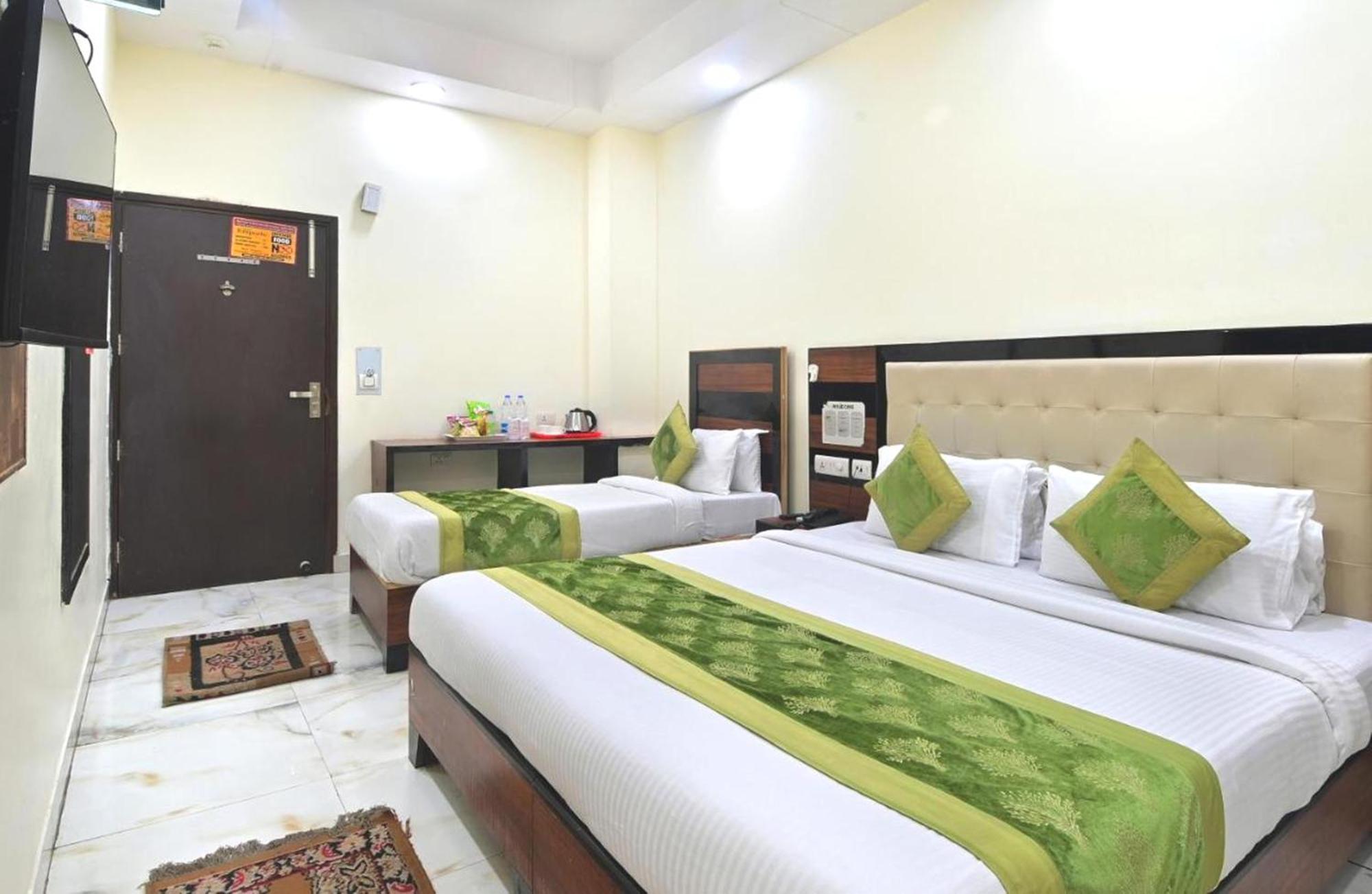 Hotel Emporio View - New Delhi Railway Station - Paharganj 외부 사진