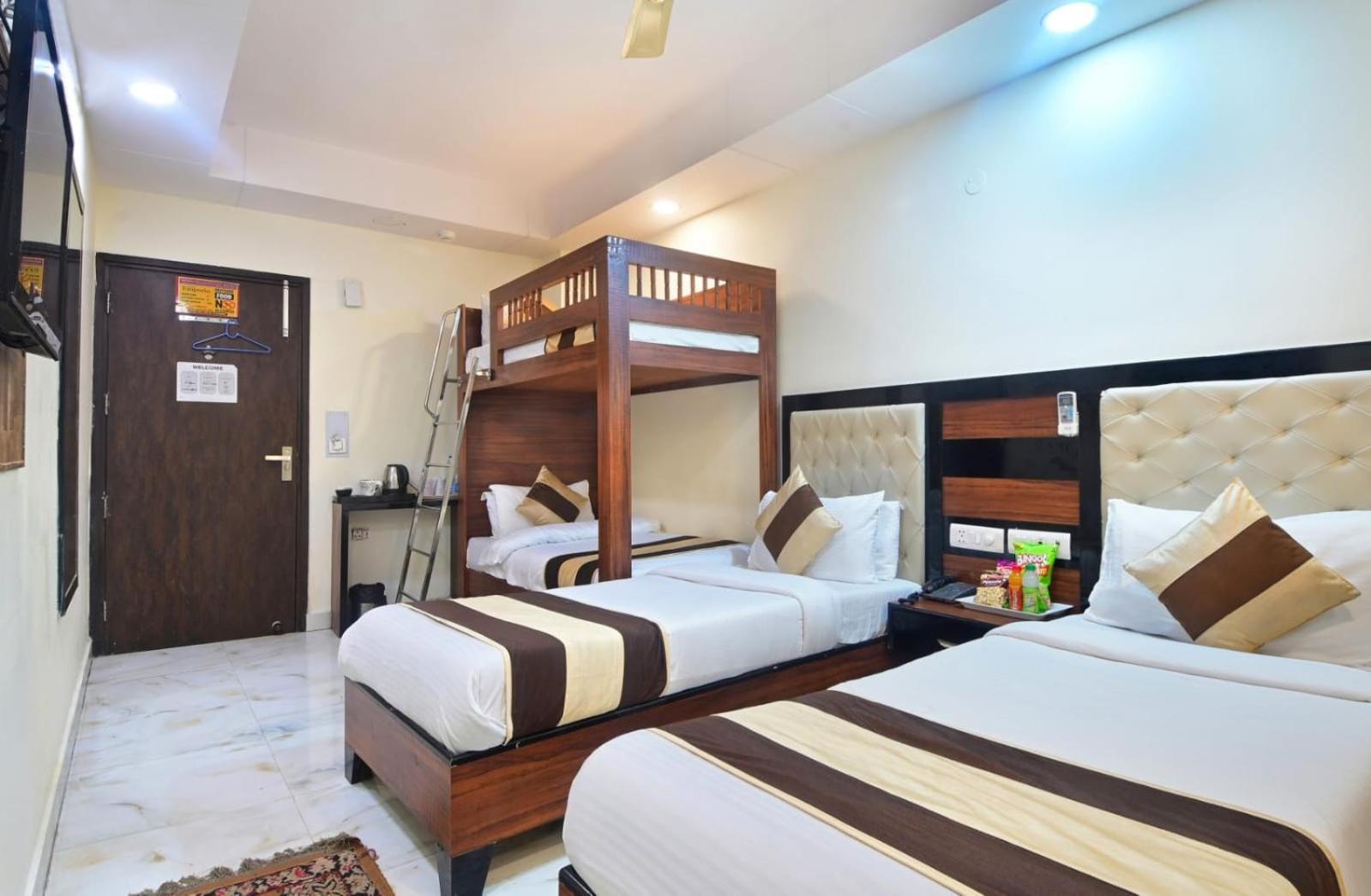 Hotel Emporio View - New Delhi Railway Station - Paharganj 외부 사진
